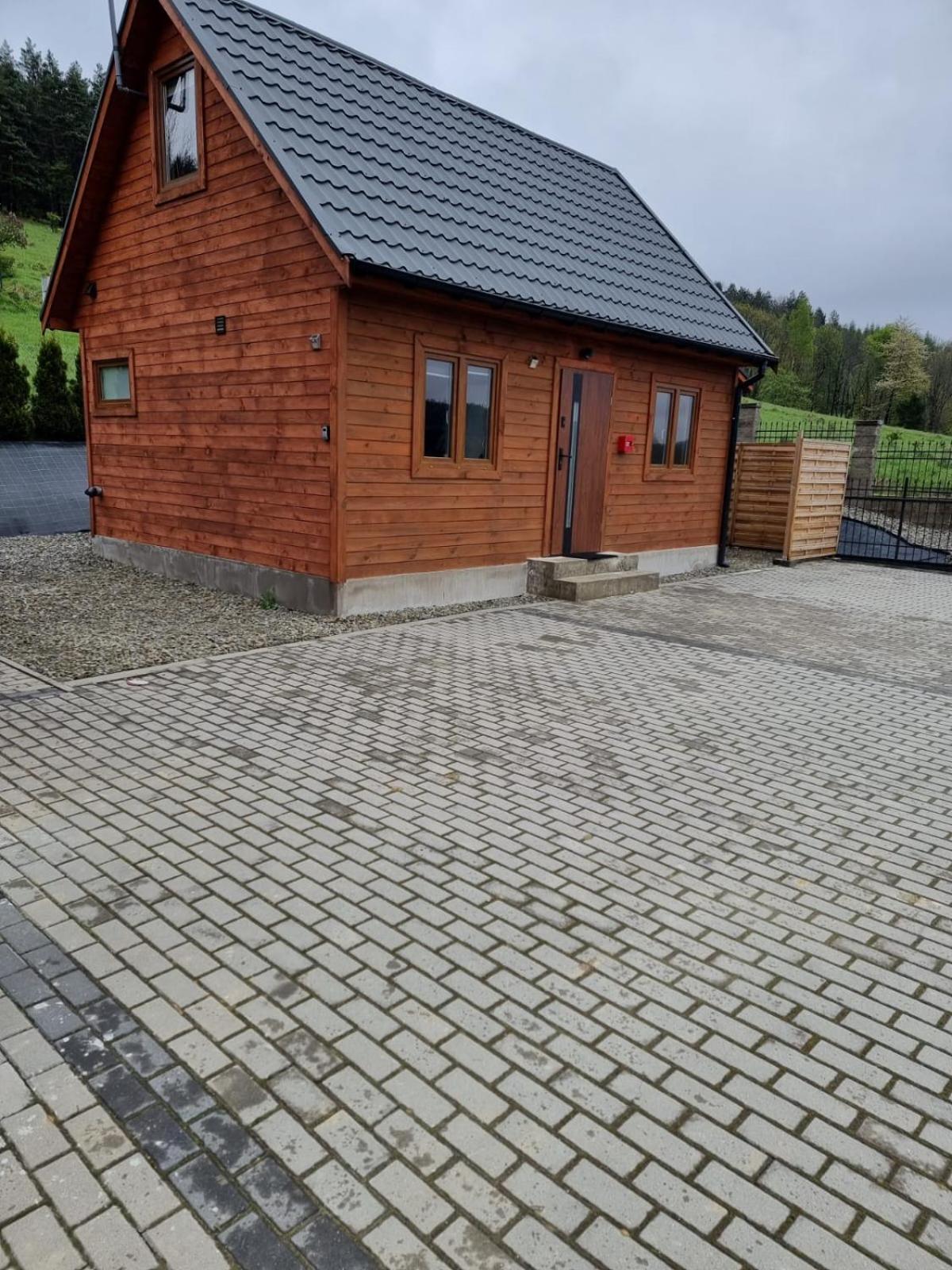 Dom U Julii Bieszczady * Ustrzyki Dolne